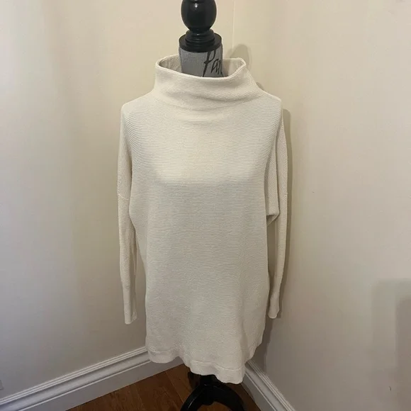 Free People Ottoman Tunic Sweater in Ecru (White), Size XS - Picture 7 of 16